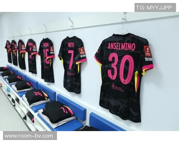 切尔西计划召回20岁中卫安塞尔米诺以增强防线实力