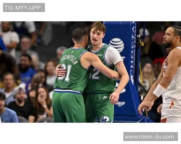 雄鹿主场对阵独行侠的比赛因恶劣天气推迟至另一天举行 雄鹿主场对阵独行侠的比赛因恶劣天气推迟至另一天举行